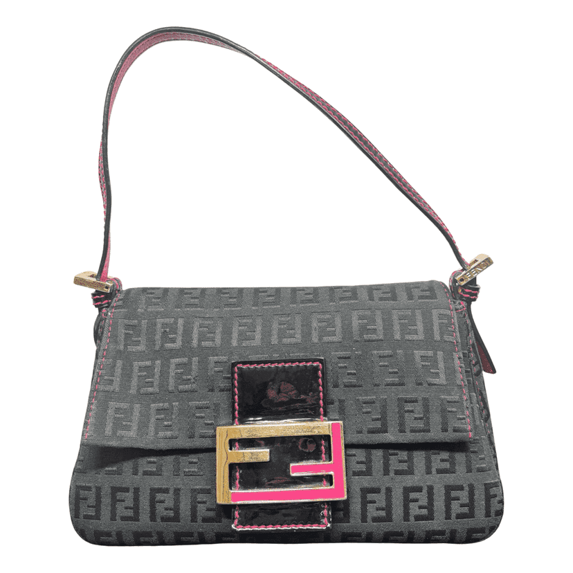 Fendi Baguette Black Canvas Leather Very good condition - Front View