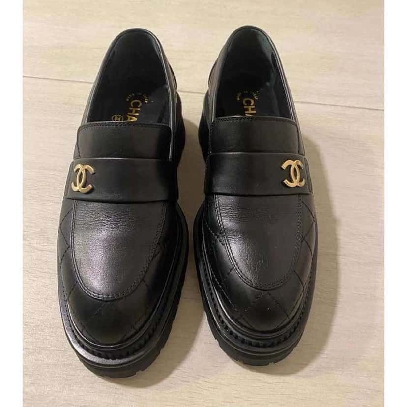 Chanel Platform loafers Black Leather Very good condition - Inside View