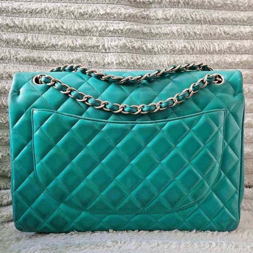 Chanel Maxi Flap Green Leather Gold Good condition - Back View