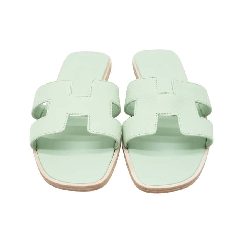 Hermès Oran Sandal Vert Jade D'Eau Epsom Size 37 Green Leather Fair condition - Front View