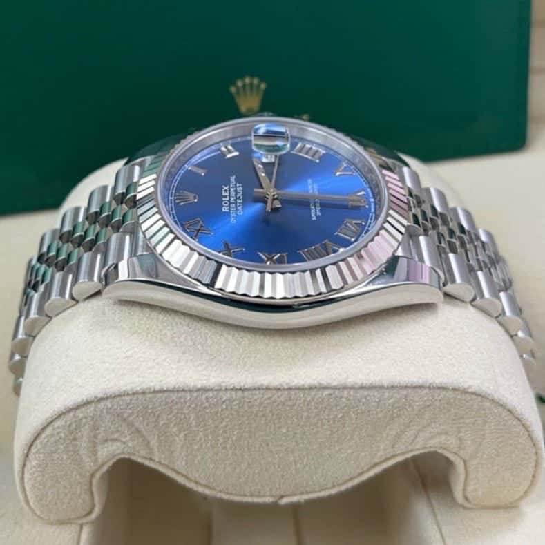 Rolex Datejust 41 Blue Never worn - Back View