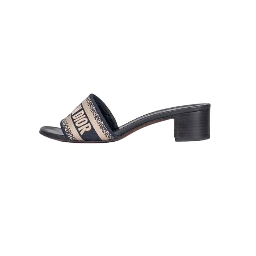 Christian Dior Christian Dior Dway Mules - Black Textile Size 38.5 Pre-owned Black Leather Good condition - Front View