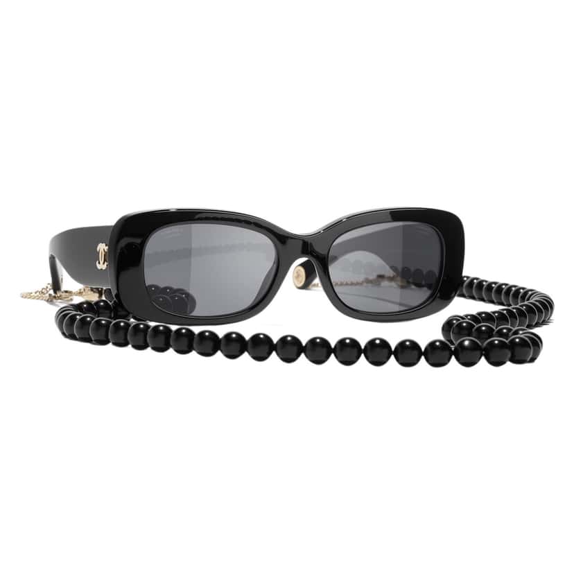 Chanel Rectangle Black Acetate Plastic Very good condition - Front View