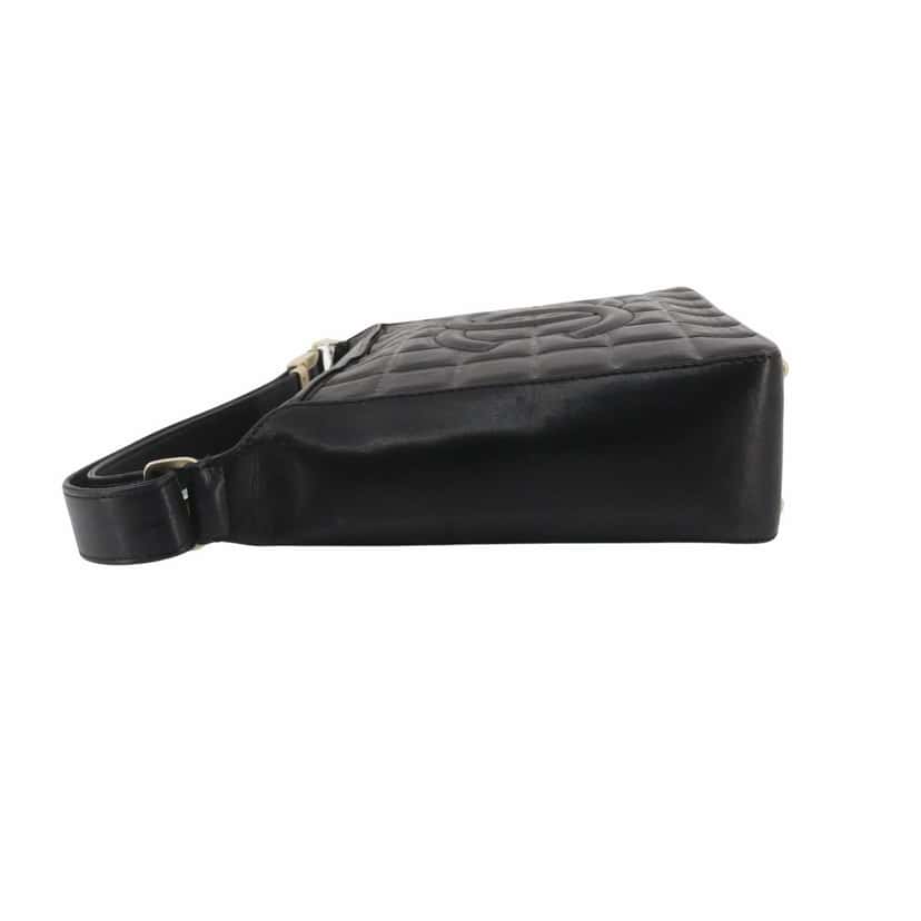 Chanel Chocolate Bar Black Leather Good condition - Inside View