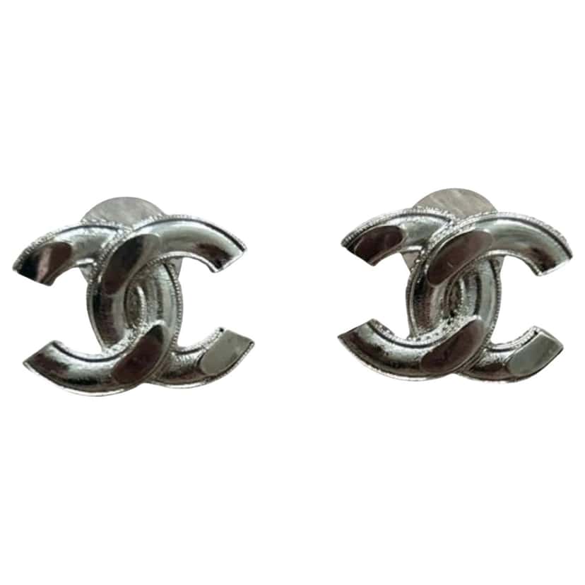 Chanel Product Gold Metal Very good condition - Front View