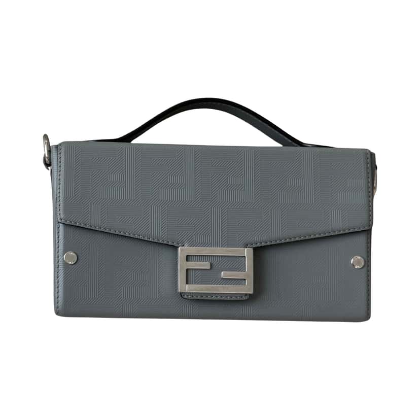 Fendi Baguette Trunk Grey Leather Metal Very good condition - Front View
