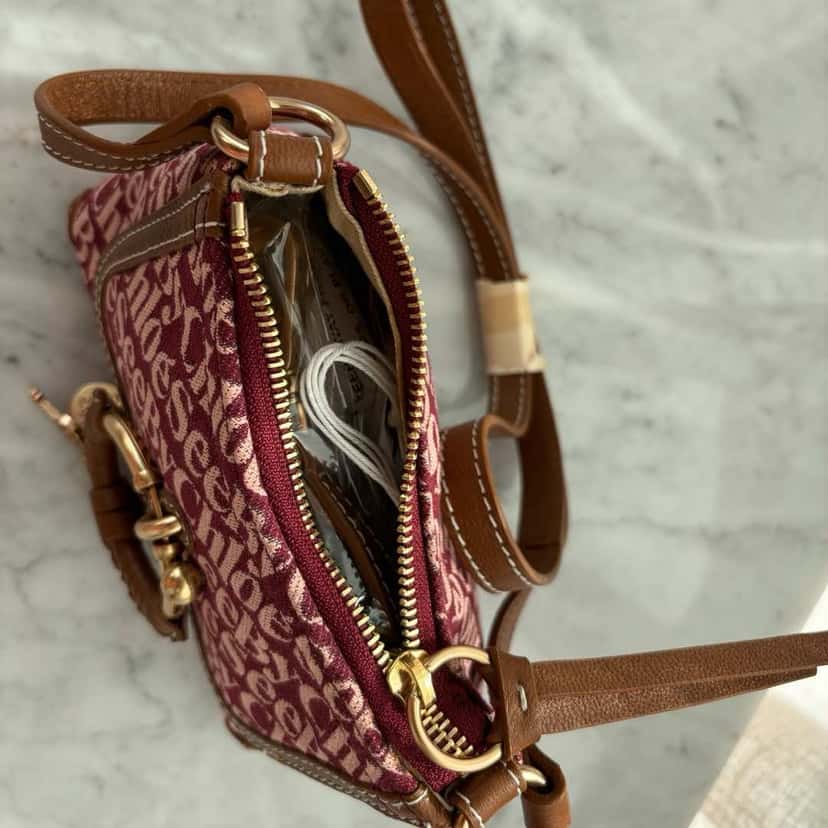 See by Chloé Joan Monogram Bag Burgundy Canvas Gold Never worn, with tag - Inside View