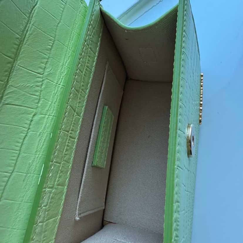 Jacquemus Le Chiquito Green Leather Very good condition - Model View