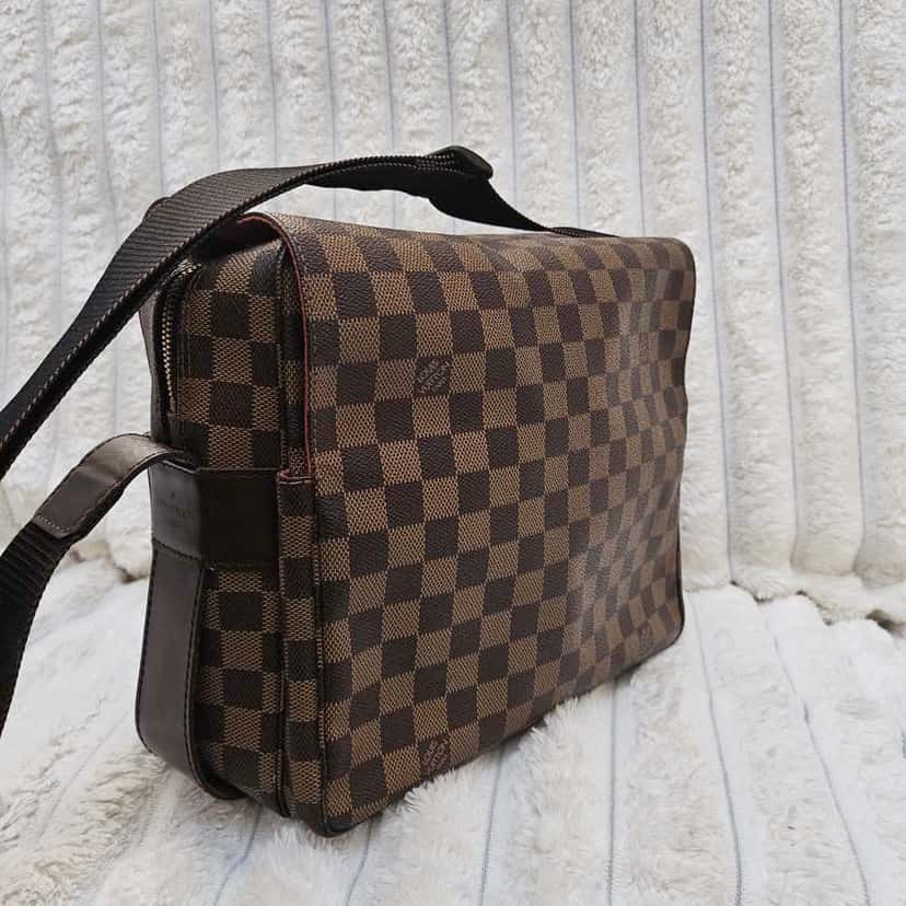 Louis Vuitton Naviglio Messenger Brown Canvas Gold Good condition - Inside View