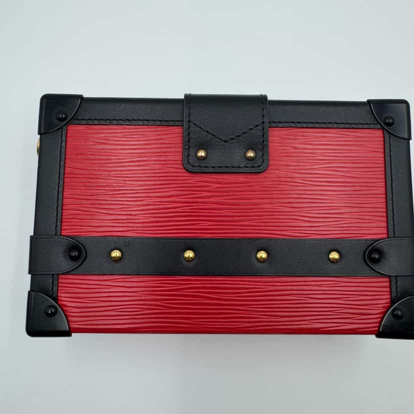 Louis Vuitton Pochette Metis Red Good condition - Back View