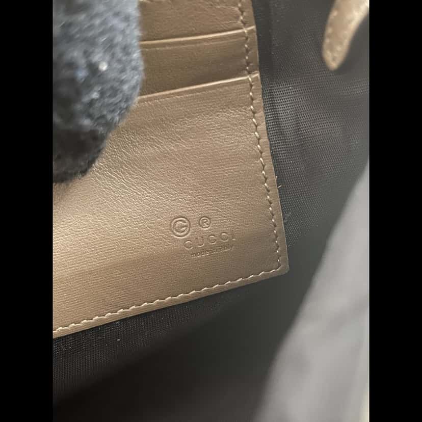 Gucci Microguccissima Brown Leather Clutch Brown Leather Good condition - Model View