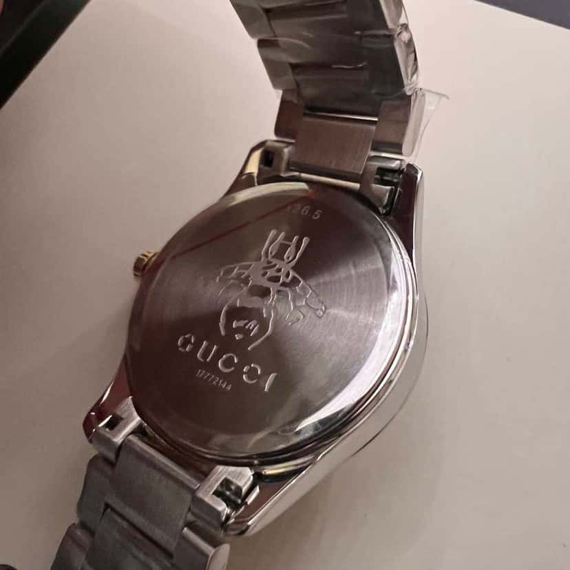 Gucci Tiger G-Timeless Gold Never worn, with tag - Inside View
