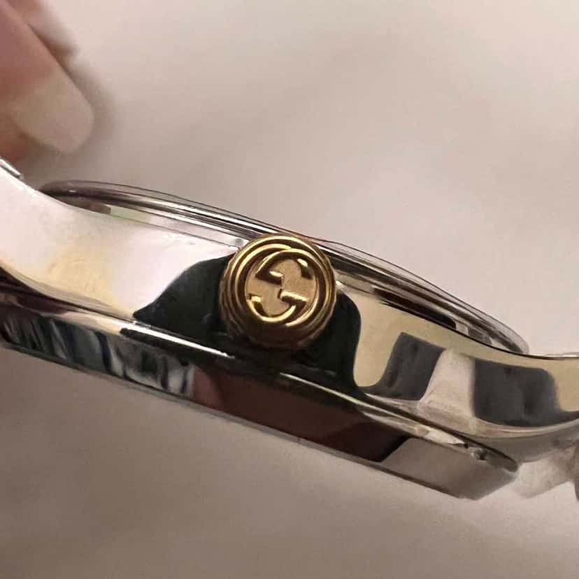 Gucci Tiger G-Timeless Gold Never worn, with tag - Box View