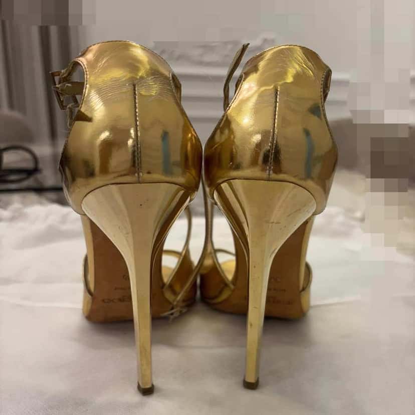 Jimmy Choo Lang Heel Sandals Gold Leather Good condition - Back View