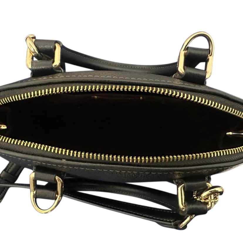 Coach Stylish Coach Black Leather Very good condition - Model View