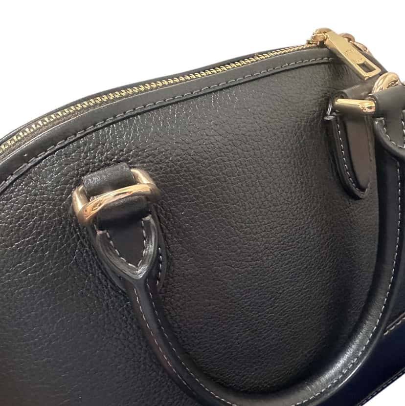Coach Stylish Coach Black Leather Very good condition - Box View