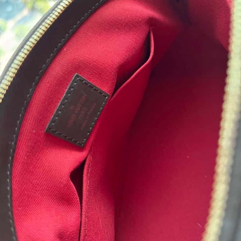 Louis Vuitton Verona Brown Canvas Gold Never worn - Model View