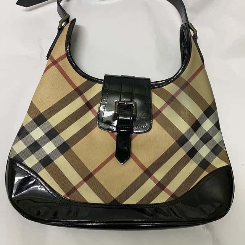 Burberry Brooke Hobo Black Metal Good condition - Model View