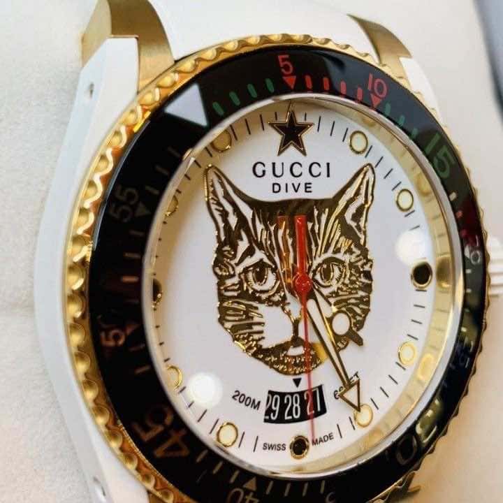 Gucci Gucci Dive White Never worn, with tag - Inside View
