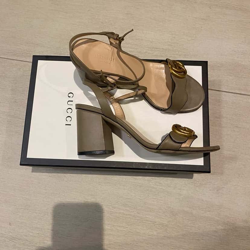 Gucci Marmont Block Heel Sandals Beige Leather Good condition - Back View