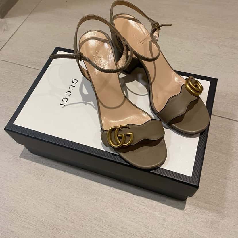 Gucci Marmont Block Heel Sandals Beige Leather Good condition - Inside View