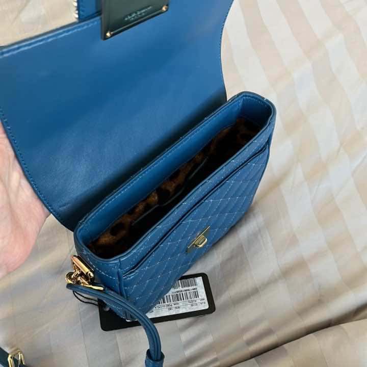Dolce & Gabbana DG Millenials Blue Leather Gold Never worn, with tag - Inside View