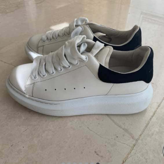 Alexander McQueen Oversized Sneaker White Leather Very good condition - Inside View