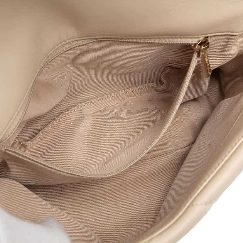 Chanel Medium Lambskin 19 Flap Brown Leather Very good condition - Box View