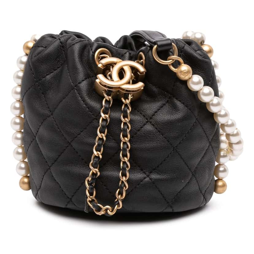 Chanel Mini Quilted Calfskin About Pearls Drawstring Bucket Bag Black Leather Very good condition - Front View