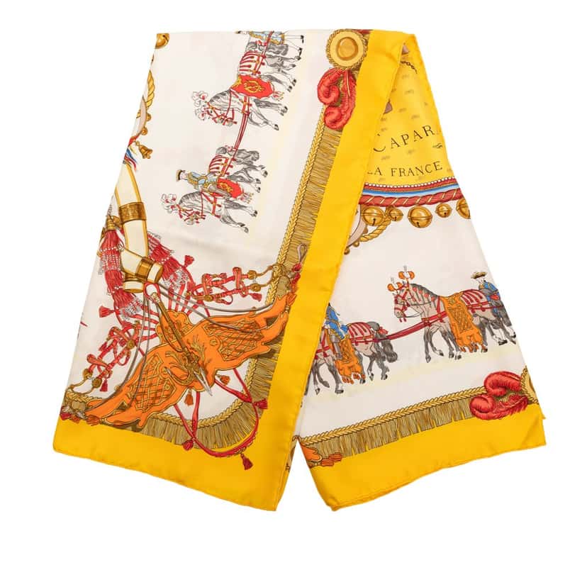 Hermès Caparacons De La France Et De L Inde Silk Scarf 90 Yellow Very good condition - Front View