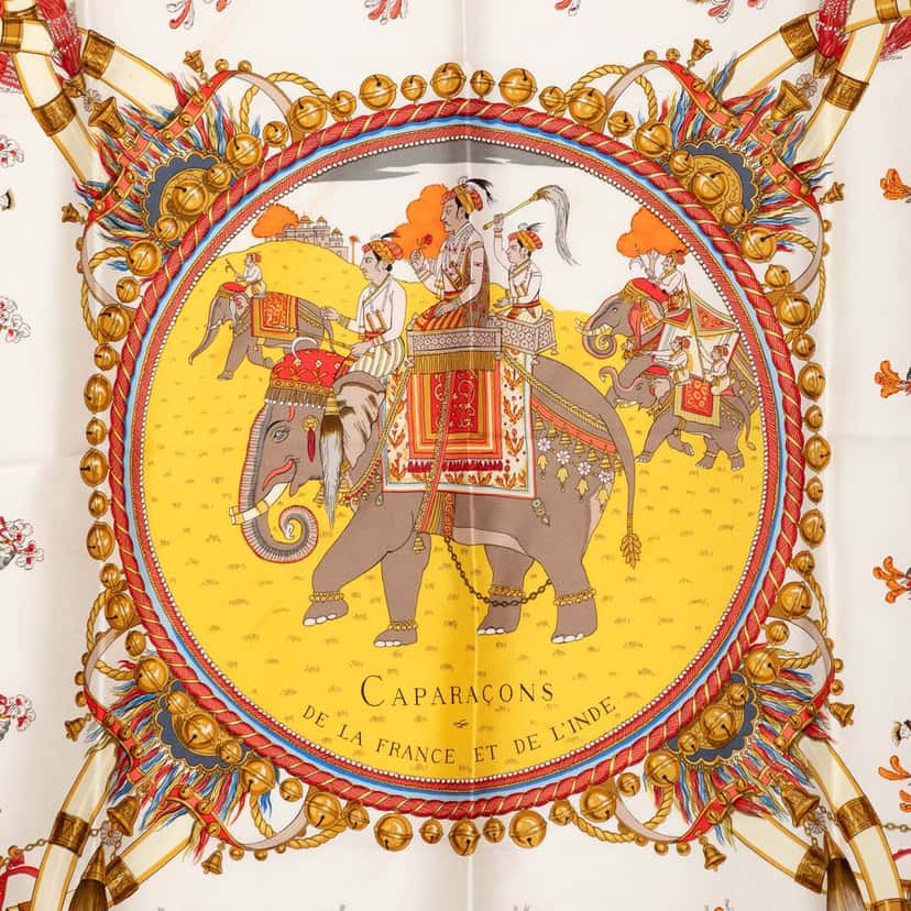 Hermès Caparacons De La France Et De L Inde Silk Scarf 90 Yellow Very good condition - Back View
