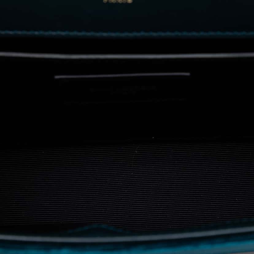 Saint Laurent Small Velvet Monogram Kate Tassel Crossbody Blue Very good condition - Model View