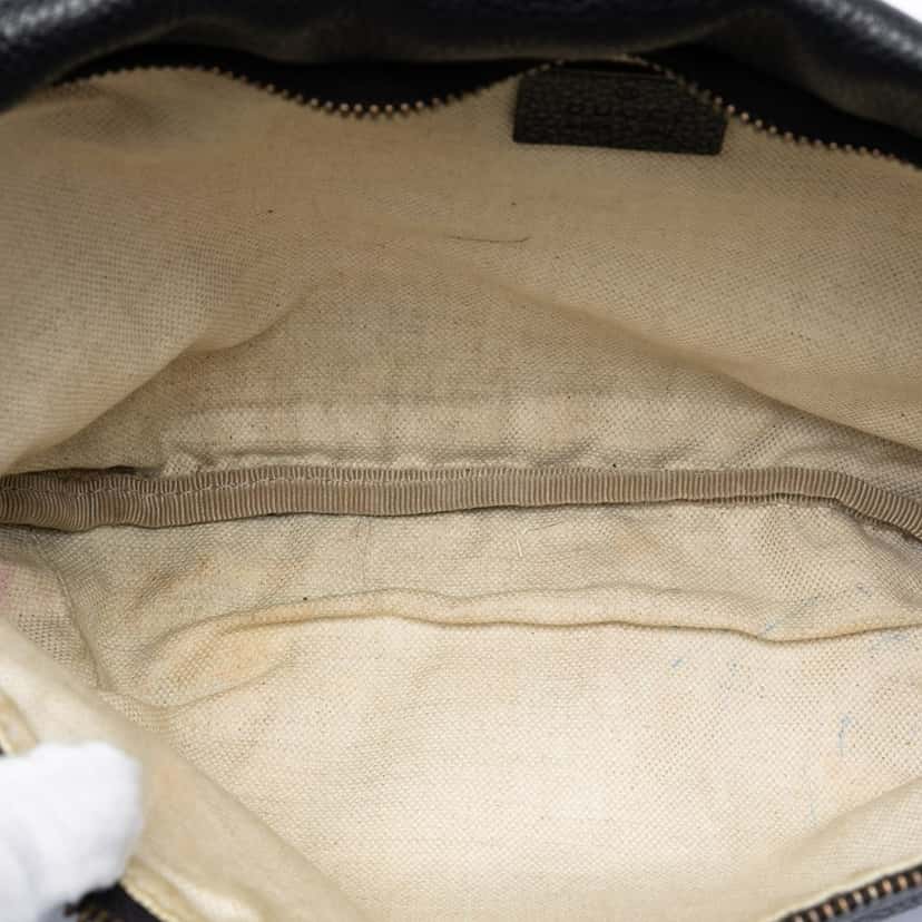 Gucci Leather Logo Web Belt Bag Black Leather Very good condition - Model View