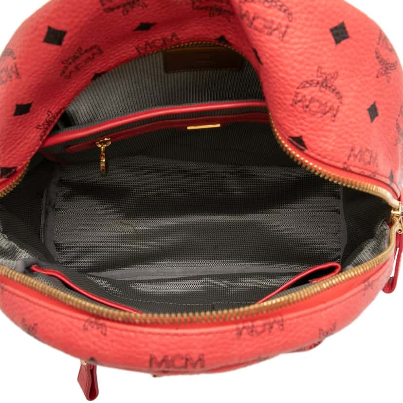 MCM Small Visetos Coated Canvas Stark Backpack Red Very good condition - Model View