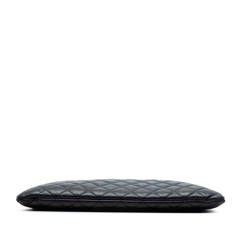 Chanel Large Quilted Lambskin Casino Charms O Case Clutch Black Leather Very good condition - Inside View