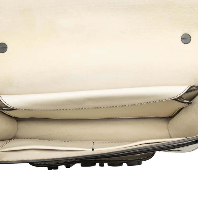 Dior Medium Calfskin JAdior Chain Flap White Leather Very good condition - Model View