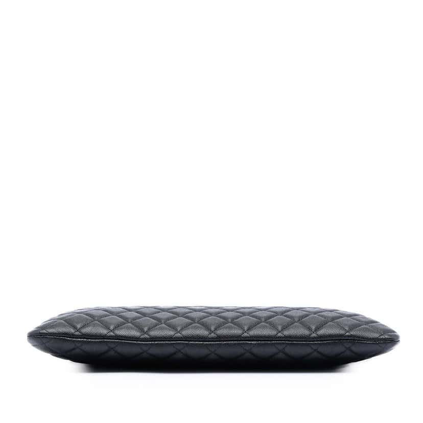 Chanel Large Quilted Caviar Boy O Case Clutch Black Leather Very good condition - Inside View