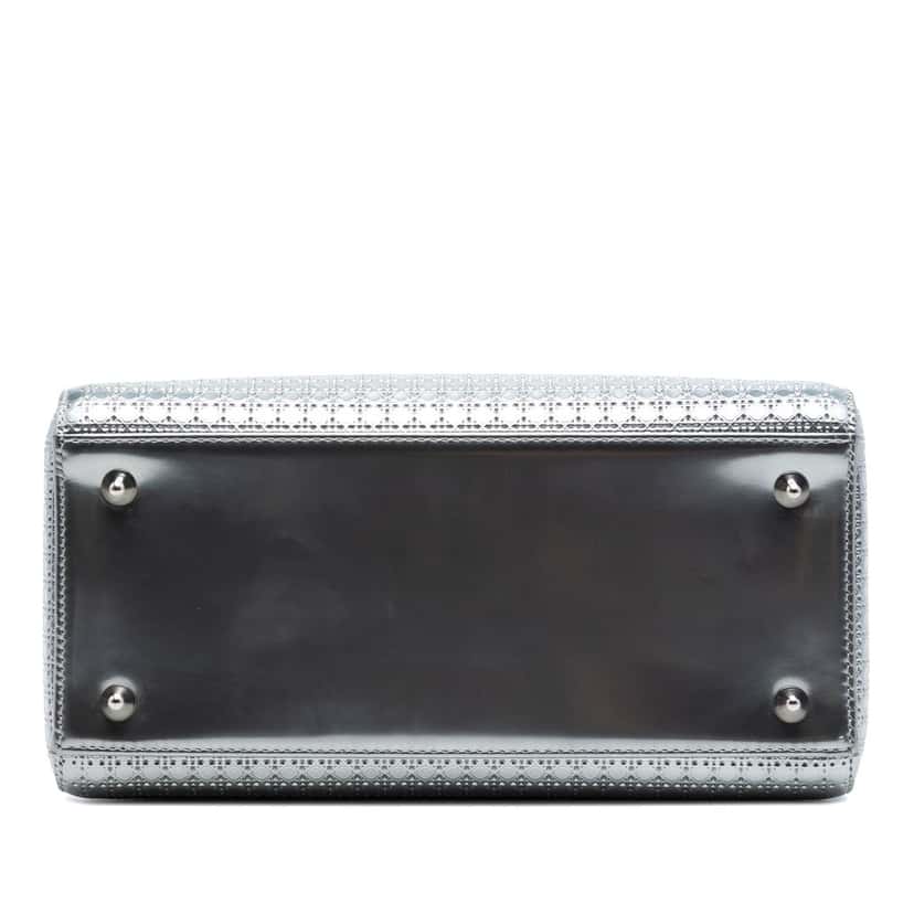 Dior Medium Metallic Patent Microcannage Lady Dior Silver Leather Very good condition - Inside View