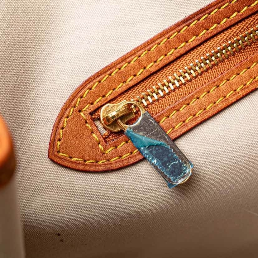 Louis Vuitton Monogram Dentelle Batignolles Horizontal Brown Canvas Good condition - Box View