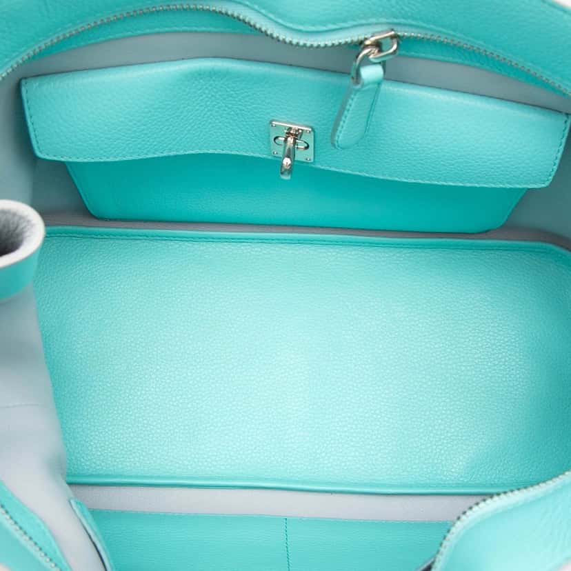 Dior Large Supple Grained Calfskin Open Bar Tote Blue Leather Very good condition - Model View