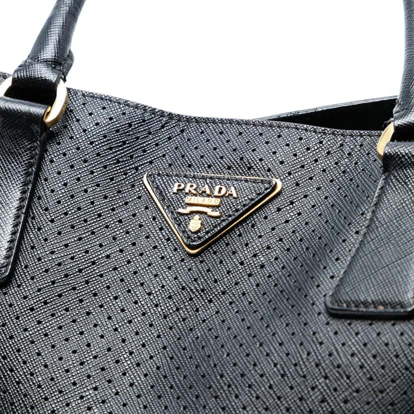 Prada Large Perforated Saffiano Lux Galleria Zip Tote Black Leather Very good condition - Box View