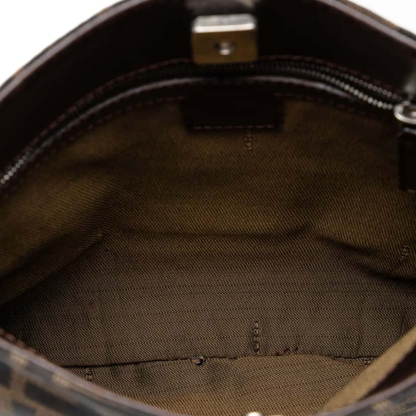 Fendi Zucca Canvas Shoulder Bag Brown Very good condition - Model View