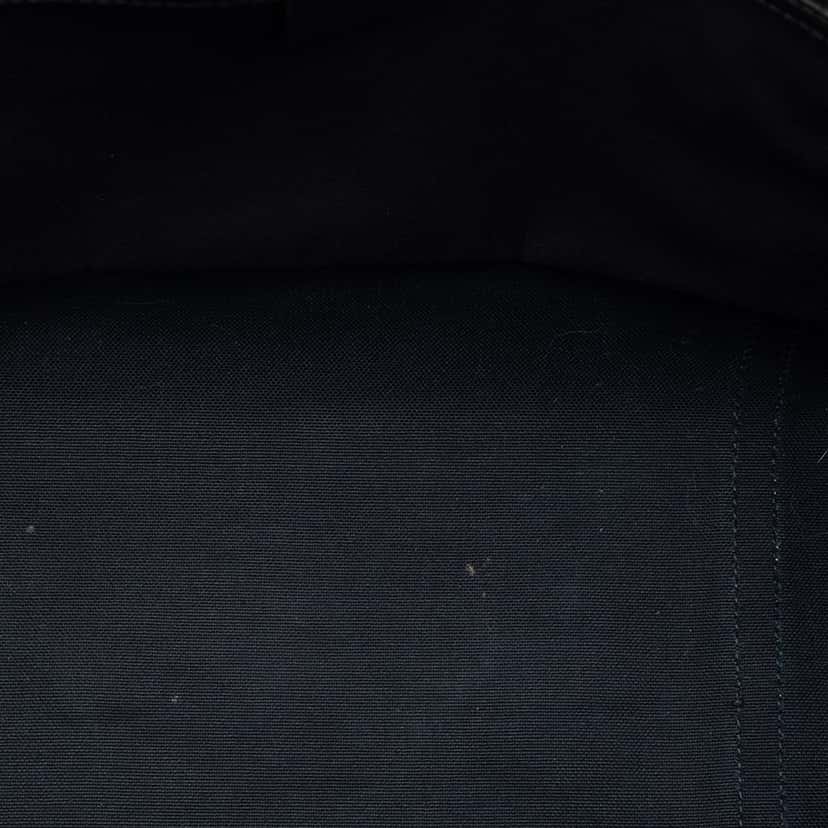 Gucci Medium GG Supreme Joy Tote White Good condition - Model View