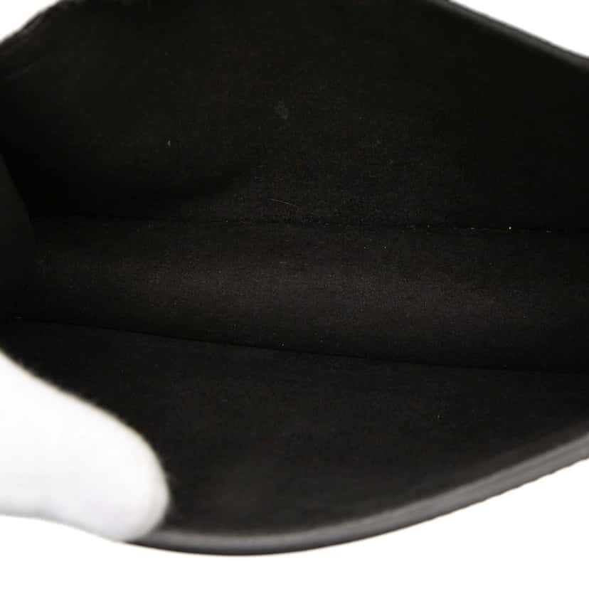 Louis Vuitton Taurillon Mini Dauphine Black Leather Very good condition - Model View