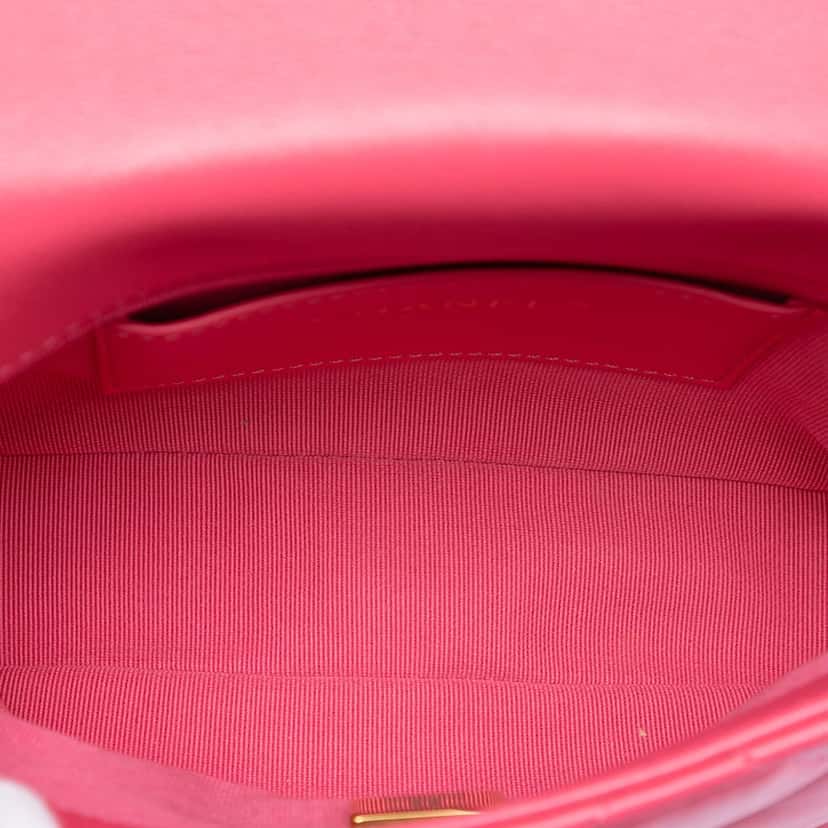 Chanel Mini Quilted Lambskin Acrylic Coco Love Flap Pink Leather Very good condition - Model View