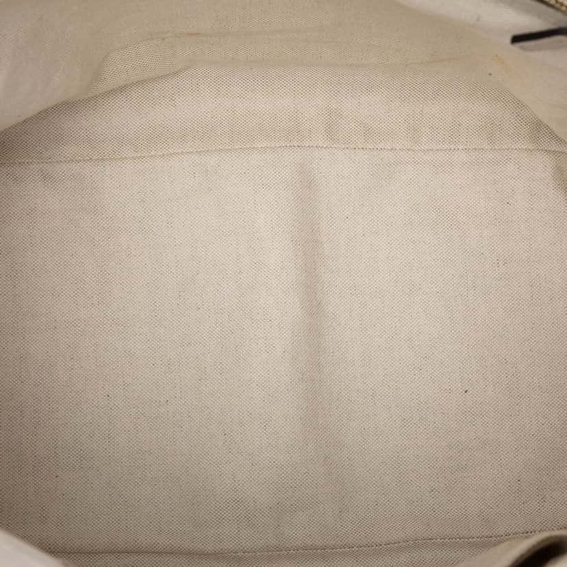 Gucci Large Microguccissima Nice Dome Top Handle Bag White Leather Very good condition - Model View