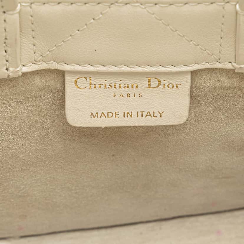Dior Mini Calfskin Macrocannage Book Tote White Leather Very good condition - Box View