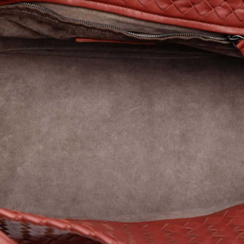 Bottega Veneta Medium Nappa Intrecciato Cesta Tote Red Leather Very good condition - Model View