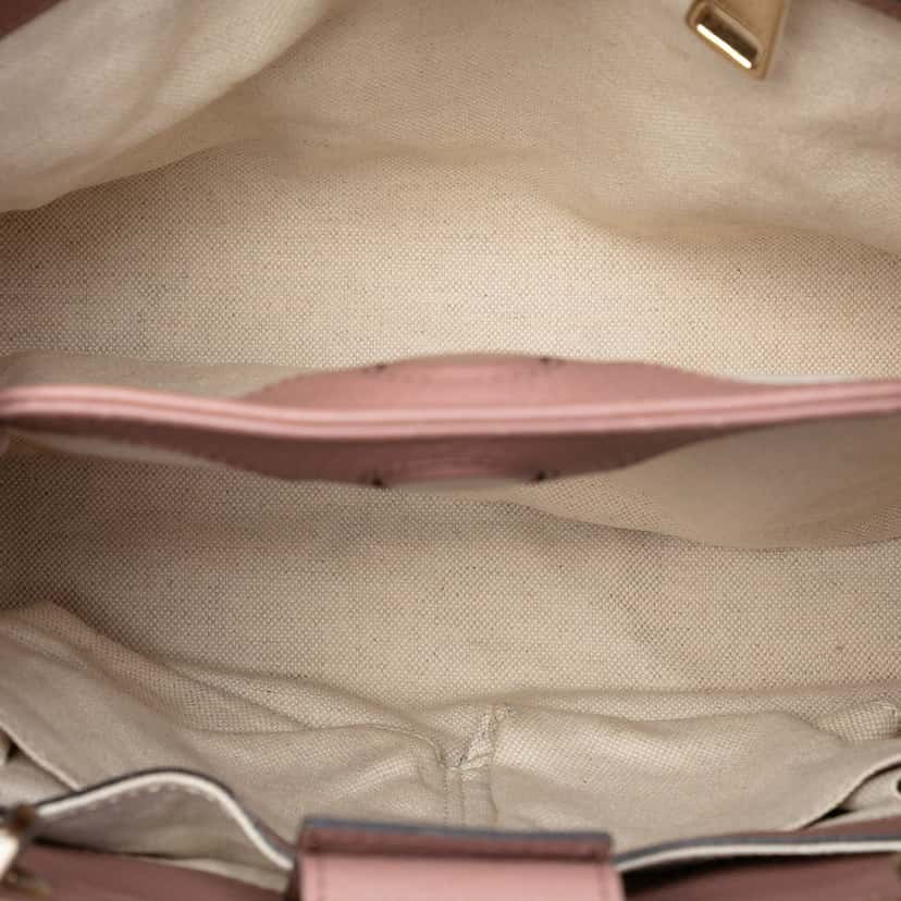 Gucci Small Calfskin Bamboo Shopper Satchel Pink Leather Very good condition - Model View