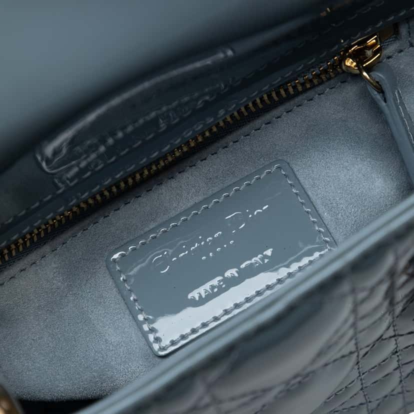 Dior Mini Patent Cannage Lady Dior Blue Leather Very good condition - Box View